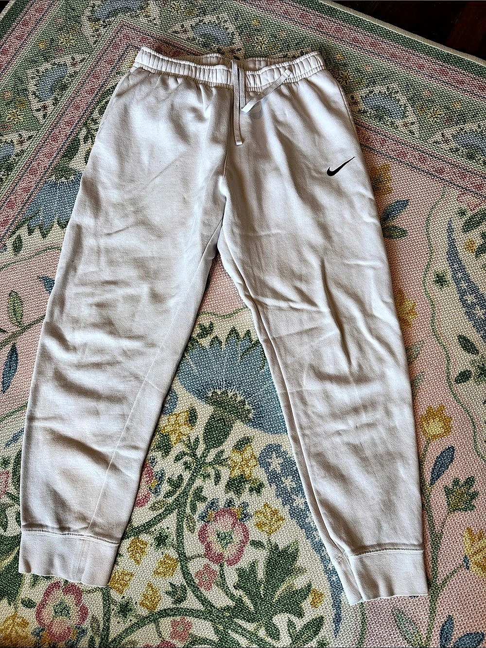Nike Joggers - Large